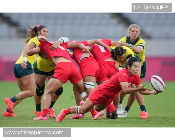 足球星球场上跳舞的神秘人物是谁揭秘背后的故事与精彩瞬间