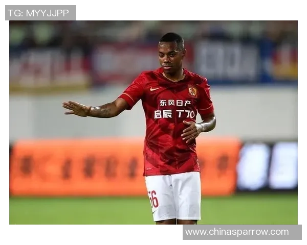 中国足球七大球星引领时代风潮 他们的传奇成就与影响力解析 中国足球七大球星引领时代风潮 他们的传奇成就与影响力解析