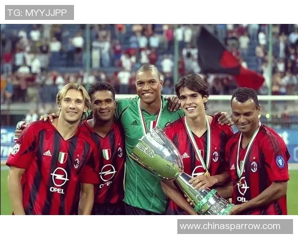 五十年代足球传奇球星的辉煌岁月与影响力解析 五十年代足球传奇球星的辉煌岁月与影响力解析